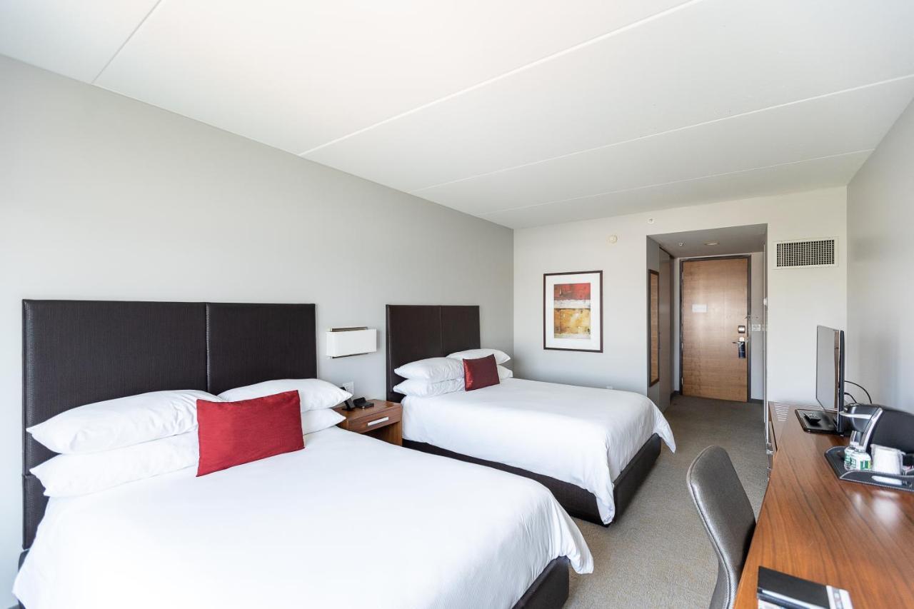 Deluxe Queen Room Two Queen Beds